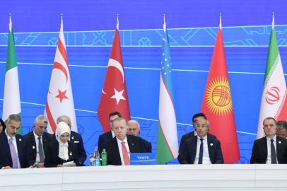 Erdoğan, ECO Zirvesi’nde enerji, çevre ve bölgesel barış mesajları verdi