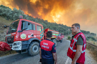 İzmir yangınlarla savaşıyor… İzmir’in ateşle imtihanı