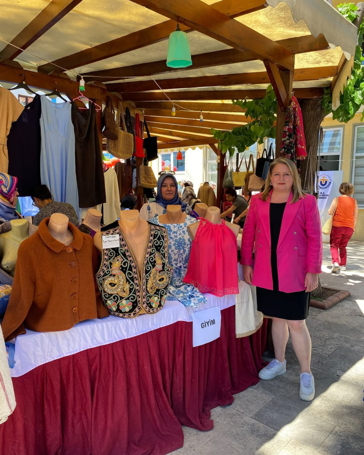 Muğla Ula’ya bağlı Esentepe’de güzel şeyler oluyor