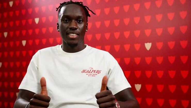 Sevilla’da Mendy sevinci