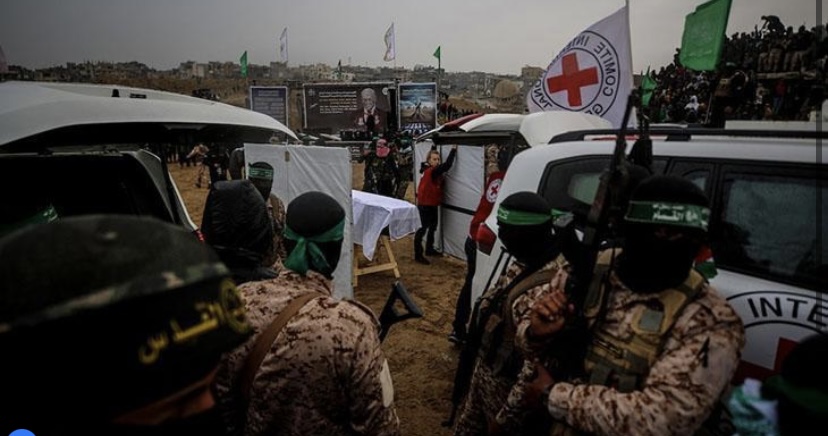 İsrail duyurdu: Hamas’ın teslim ettiği 4 ceset esirlere ait