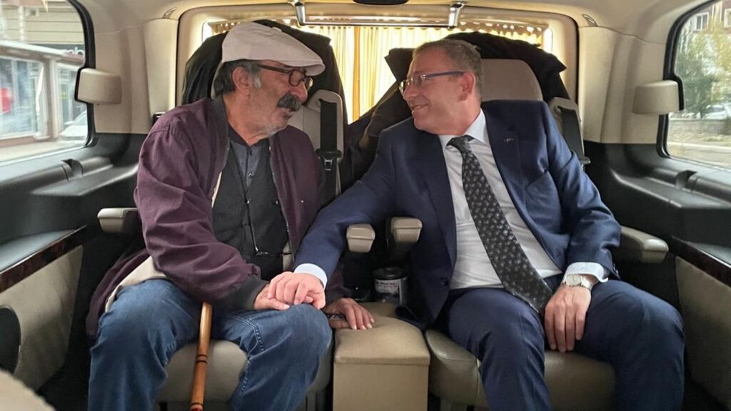 Kars Valisi Ziya Polat’tan yaşlı vatandaşa anlamlı davranış – Birlik Haber Ajansı