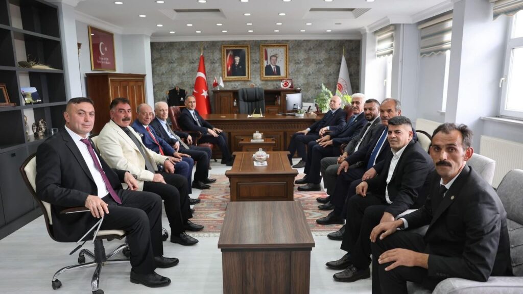 TZOB Genel Başkanı Şemsi Bayraktar’dan Kars Tarım İl Müdürlüğü’ne ziyaret – Birlik Haber Ajansı