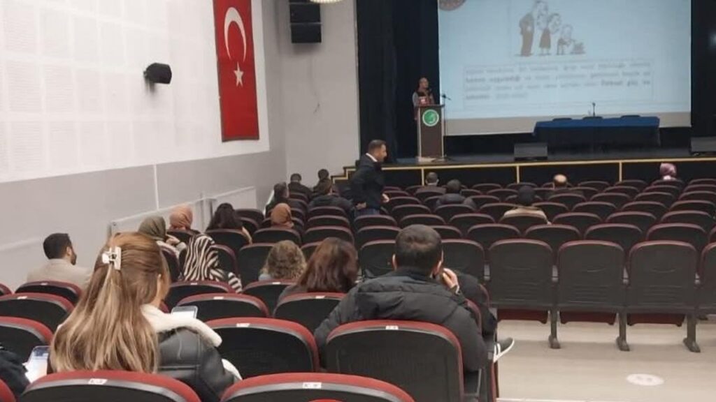 ŞÖNİM’den okul idarecileri ve rehber öğretmenlere bilgilendirme eğitimi – Birlik Haber Ajansı