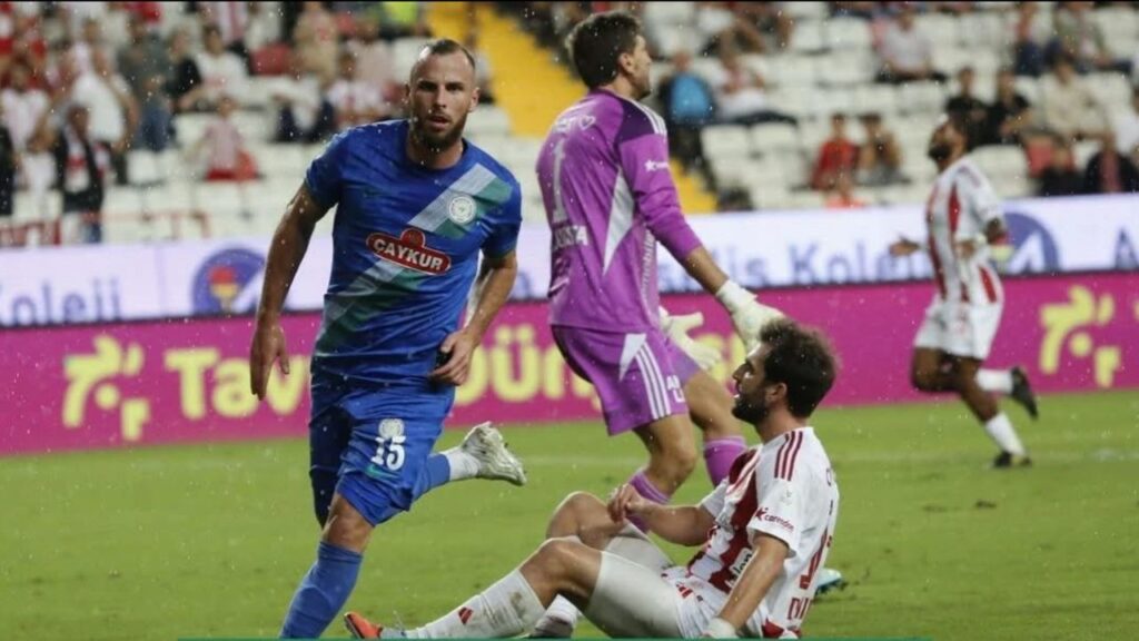 Antalyaspor, sahasında Rizespor’a 5-2 yenildi – Birlik Haber Ajansı