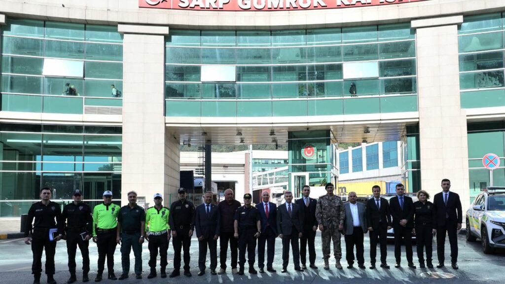 Sarp Sınır Kapısı’ndan yılın 9 ayında yaklaşık 4 milyon yolcu geçiş yaptı – Birlik Haber Ajansı