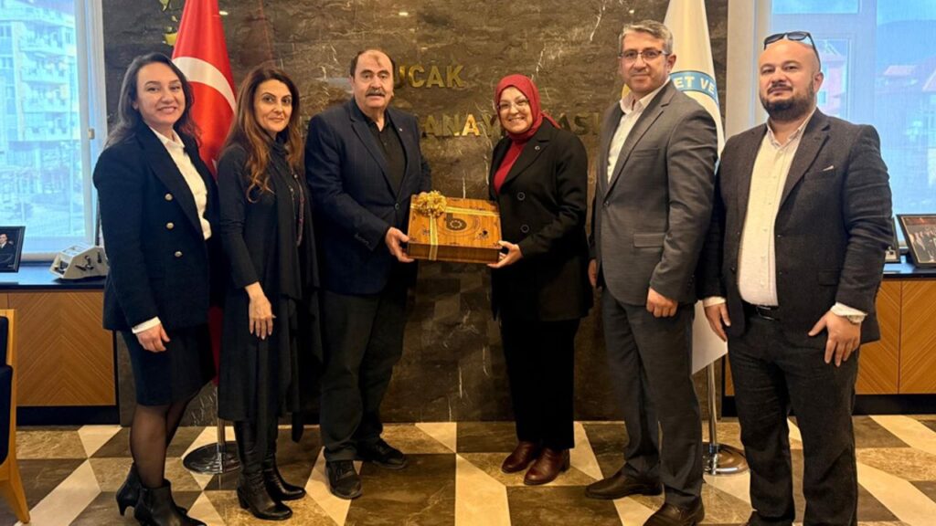 Oğuzhan Kız Lisesi’ si Bucak TSO’ nı ziyaret etti – Birlik Haber Ajansı