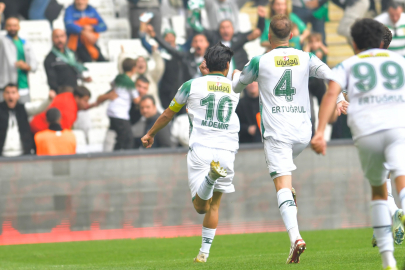 Bursaspor son dakika golüyle 2-1 kazandı… Zirveye bir adım kaldı