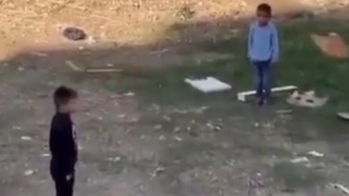 Mersin’de AFAD’dan siren testi… Oynayan çocuklar esas duruşa geçti