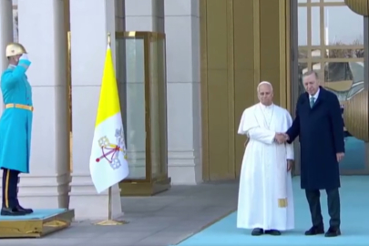 Papa 14. Leo ilk yurt dışı ziyareti kapsamında Türkiye’de