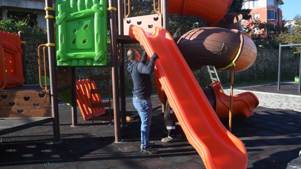 Giresun Belediyesi çocuk parklarını yeniliyor – Birlik Haber Ajansı