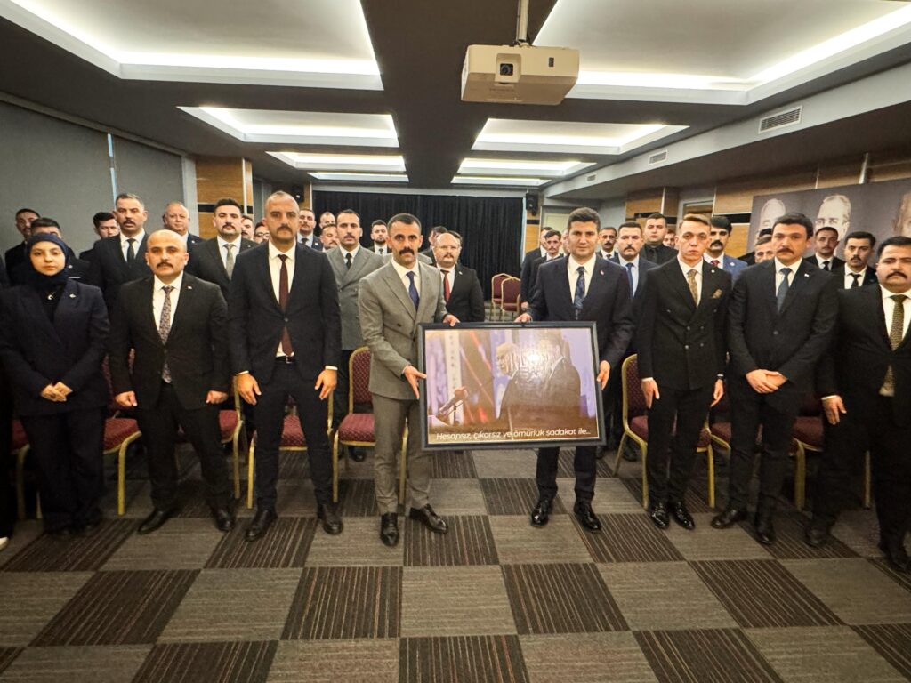 Antalya Ülkü Ocakları’ndan Genel Başkan Ahmet Yiğit Yıldırım’a Ziyaret