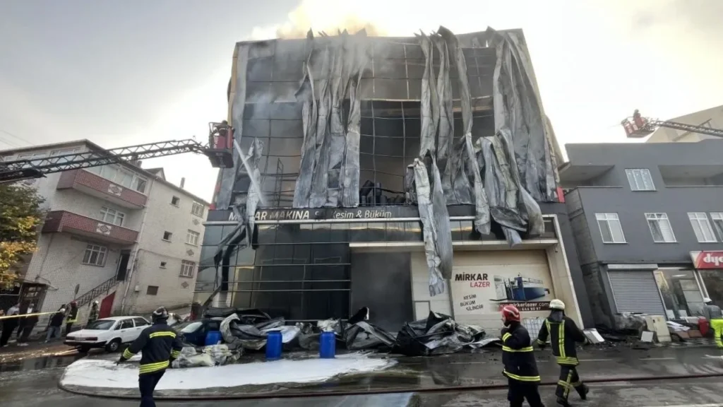 Kocaeli'deki depo yangını soruşturmasında 7 kişi açığa alındı