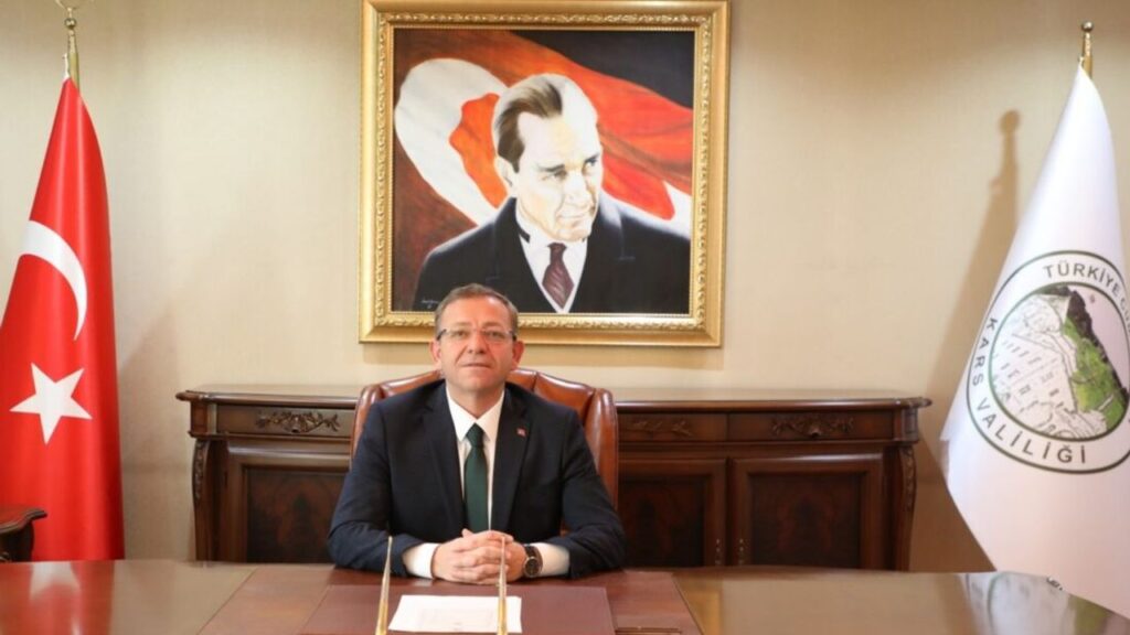 Kars Valisi Polat’tan 25 Kasım Mesajı: “Kadına Şiddete Sıfır Tolerans İlkesiyle Mücadelemiz Sürecek” – Birlik Haber Ajansı