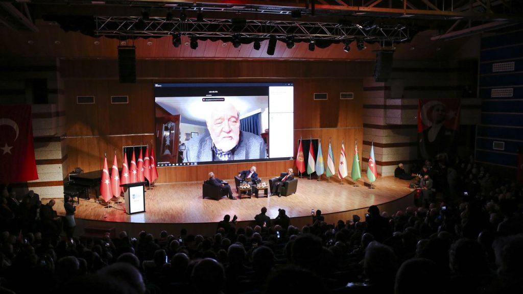 Ankara Büyükşehir Belediyesi “Dünya Türk Dili Ailesi Günü” paneline ev sahipliği yaptı – Birlik Haber Ajansı