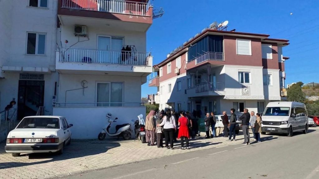 Çatlak binada 4’üncü keşif gerçekleştirildi – Birlik Haber Ajansı