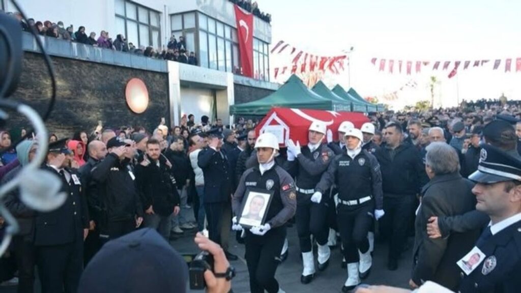 Düzceli Şehit Polis “Turgut Külünk” Akçakoca’da hüzünle uğurlandı – Birlik Haber Ajansı
