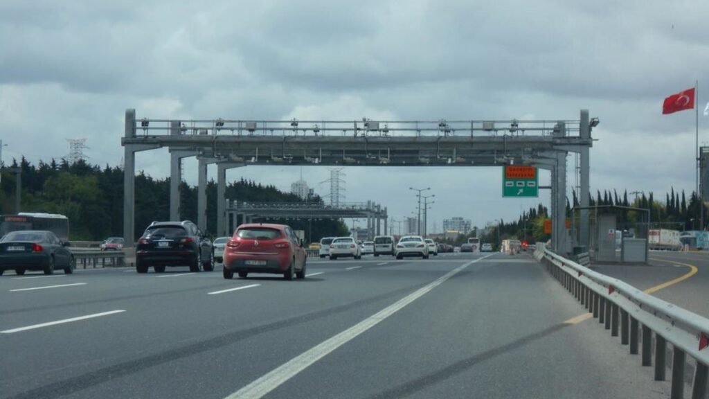 Köprü ve otoyol geçiş ücretlerinin zam oranı belli oldu – Birlik Haber Ajansı