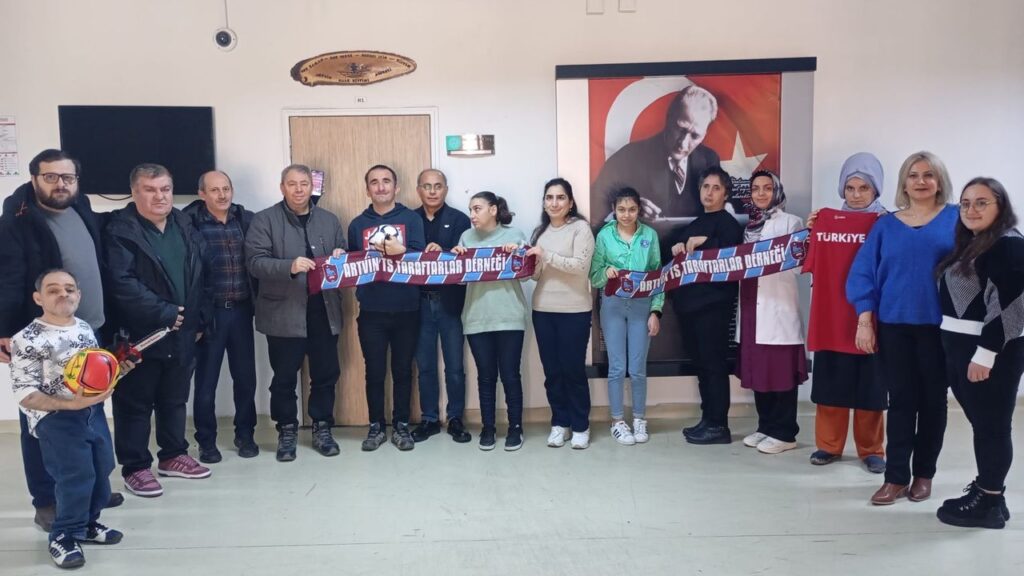 Artvin Trabzonspor Taraftarlar Derneğinden özel gereksinimli bireylere anlamlı ziyaret – Birlik Haber Ajansı