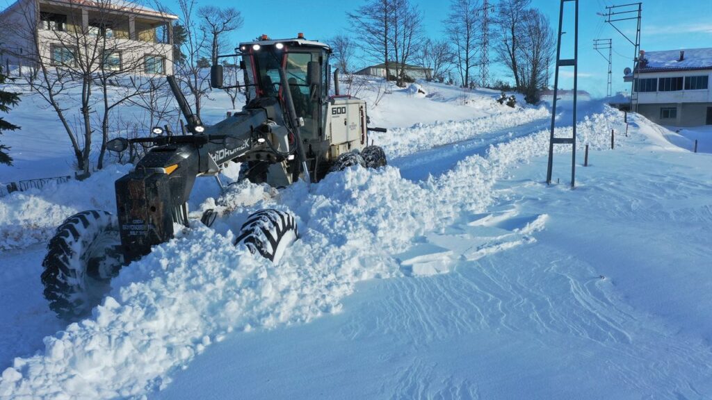 Büyükşehir kar esaretine izin vermiyor – Birlik Haber Ajansı