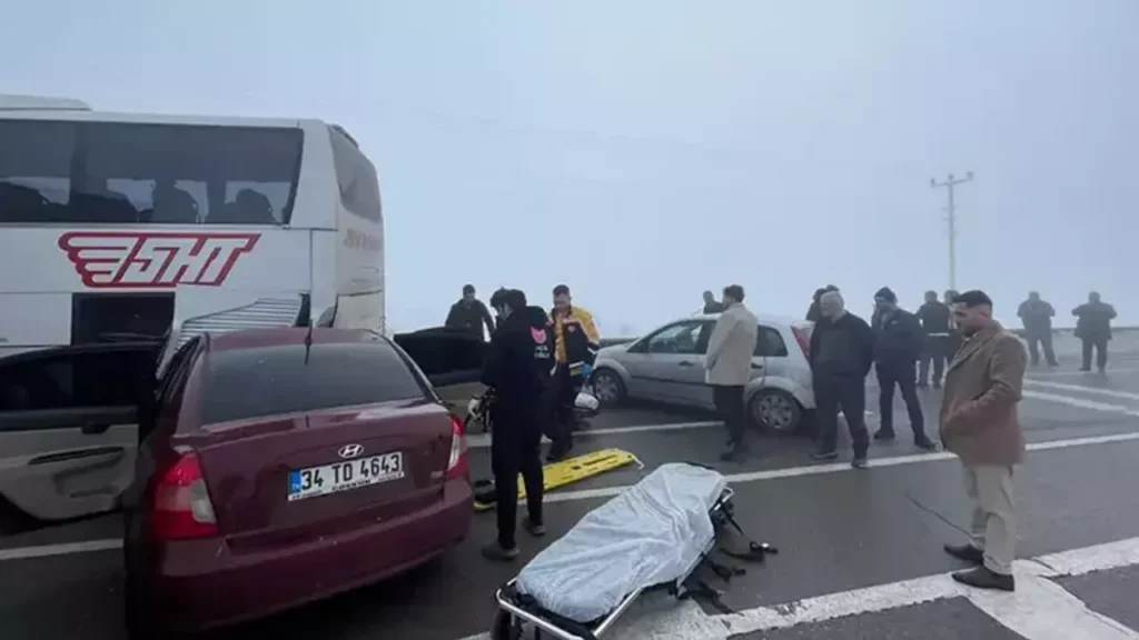 Sivas Gemerek’te sis kazayı beraberinde getirdi – Birlik Haber Ajansı