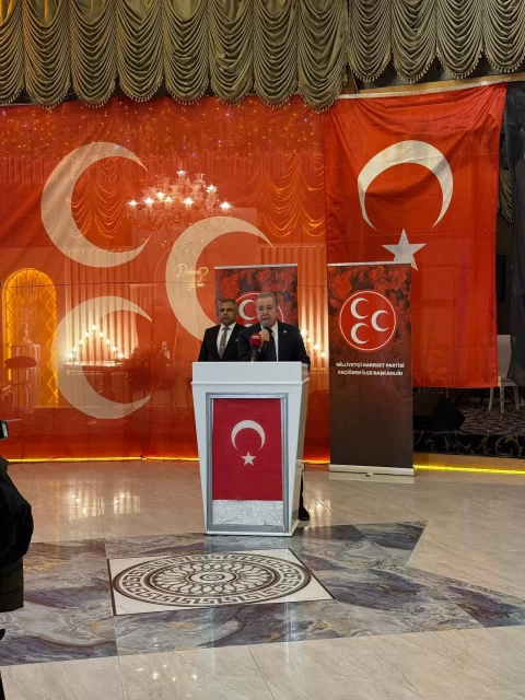 MHP’li Sadir Durmaz Keçiören’de konuştu: “Terörsüz Türkiye tarihî bir zorunluluktur”