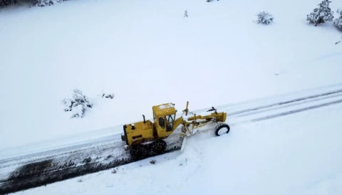 Karabük’te kar mesaisi: 144 köy yolundan 123’ü ulaşıma açıldı