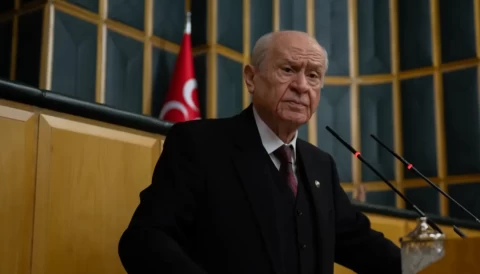 MHP Lideri Bahçeli açıkladı: Öcalan için neden “Kurucu Önder” dedi? “Eğri yollar mesafeyi uzatır”