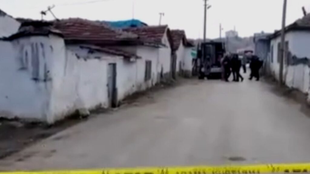 Polatlı’da boyaya eklenen katkı maddesi zehirledi; 8 kişi hastanede – Birlik Haber Ajansı