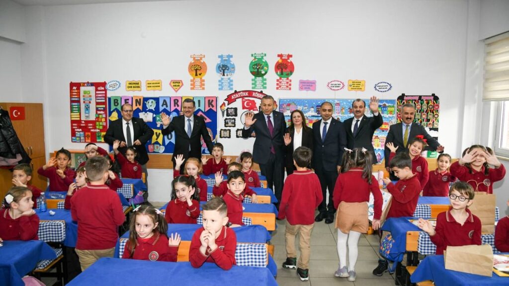 Başkan Genç, karne heyecanına ortak oldu – Birlik Haber Ajansı