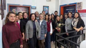 Yılbaşı pazarı geliri eğitime dönüştü – Birlik Haber Ajansı