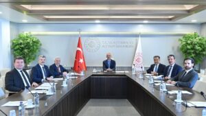 Ulaştırma Bakanı Uraloğlu Aksaray’a geliyor