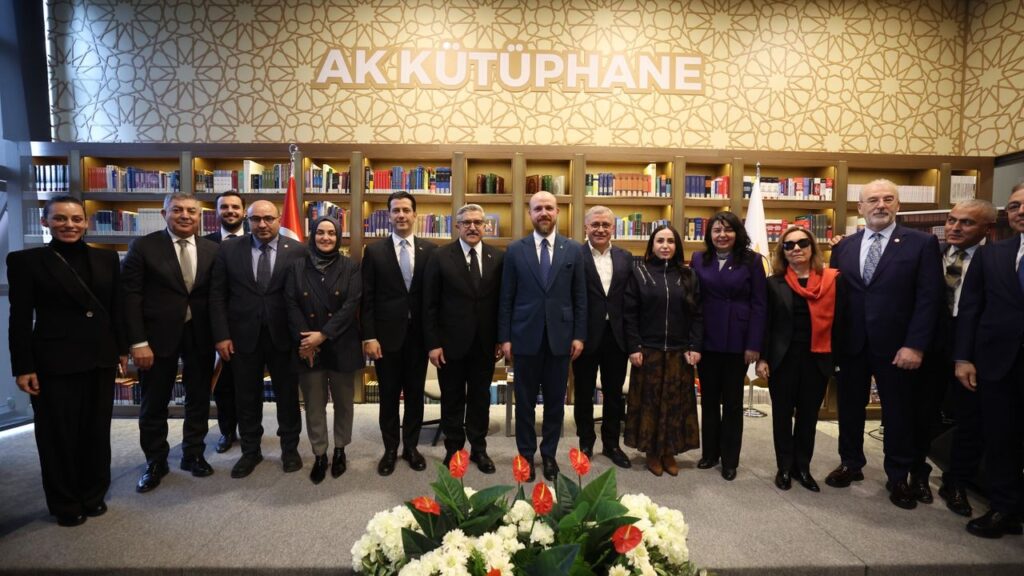 Bilal Erdoğan: Gençlerin Cumhurbaşkanımızı tanıması ve örnek alması önemli – Birlik Haber Ajansı