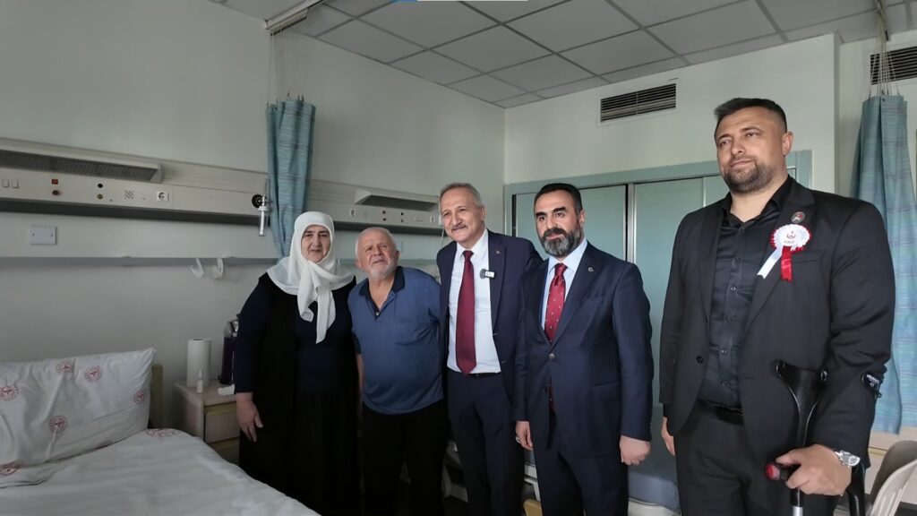 Prof. Dr. Ahmet Selim Yurdakul’dan Gazilere Anlamlı Ziyaret